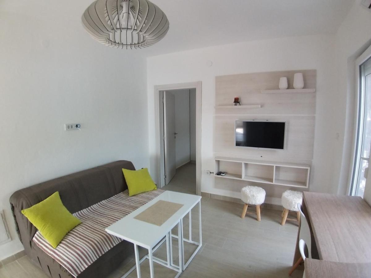 Apartman Dajoda 1 ビエラ エクステリア 写真