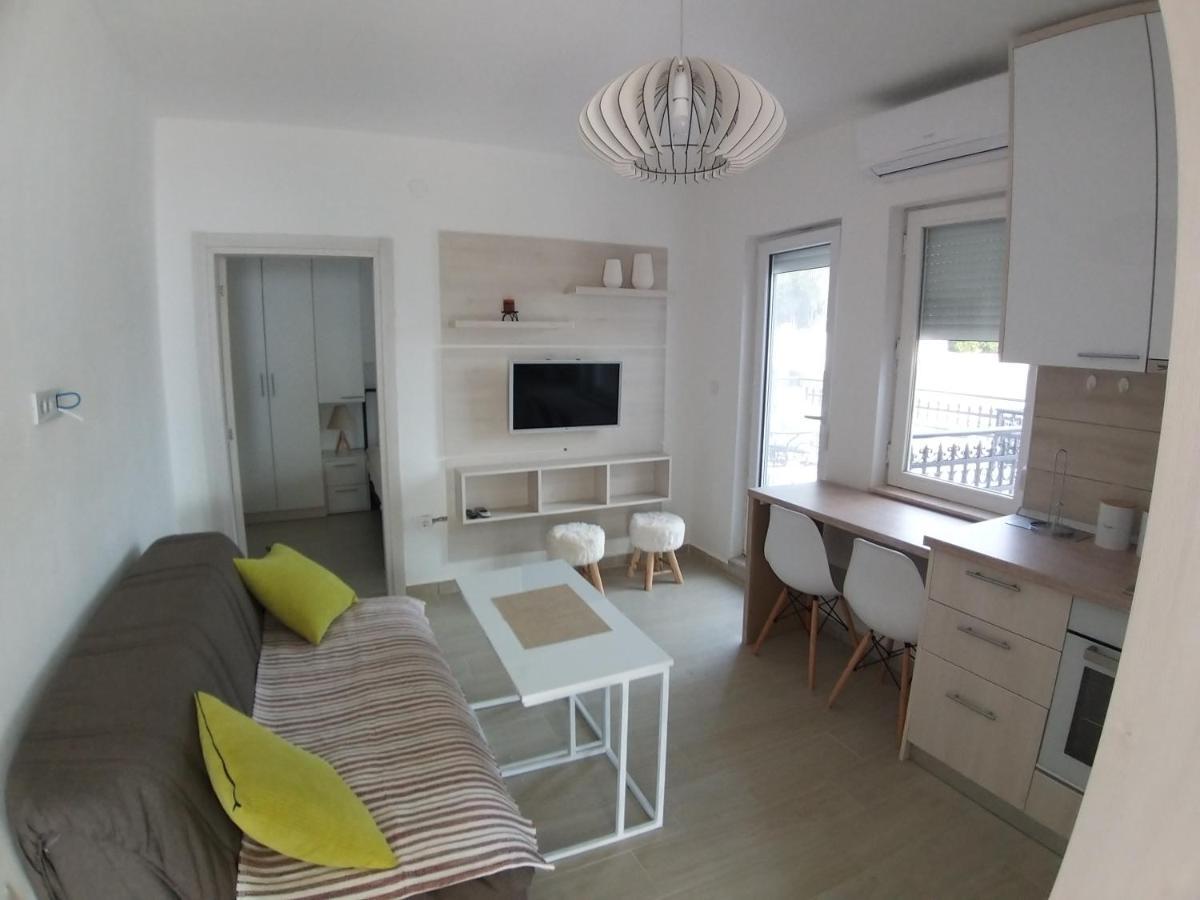 Apartman Dajoda 1 ビエラ エクステリア 写真